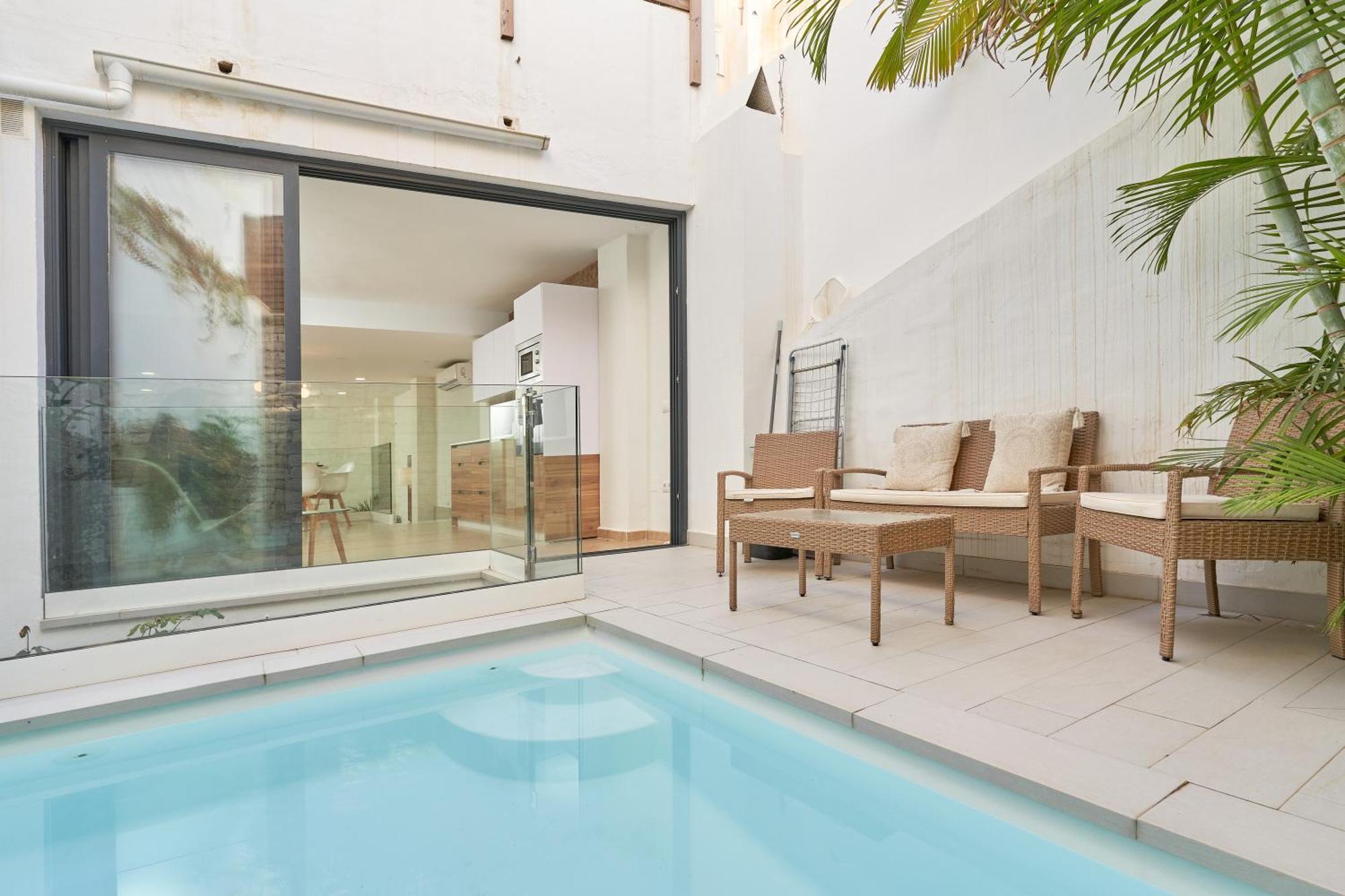 Luxury Apartment In Нерха Екстериор снимка